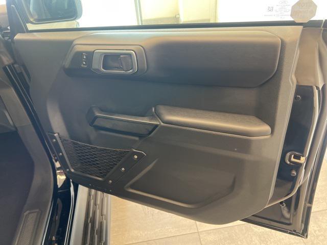 Photo of 2025 Shadow Black Ford Bronco