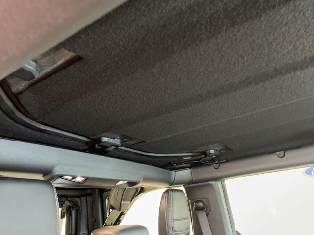 Photo of 2025 Shadow Black Ford Bronco