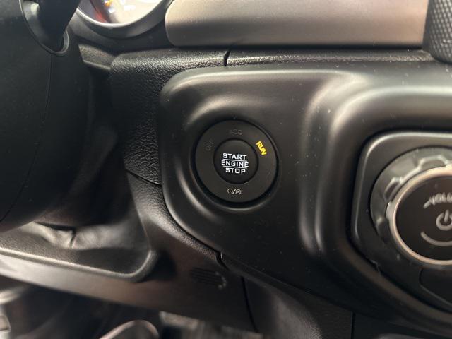 Photo of 2019 Billet Silver Metallic Clearcoat Jeep Wrangler Unlimited