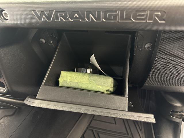 Photo of 2019 Billet Silver Metallic Clearcoat Jeep Wrangler Unlimited