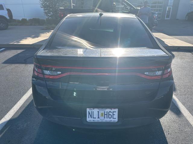 Photo of 2016 Pitch Black Clearcoat Dodge Dart