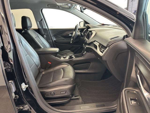 Photo of 2022 Ebony Twilight Metallic GMC Terrain