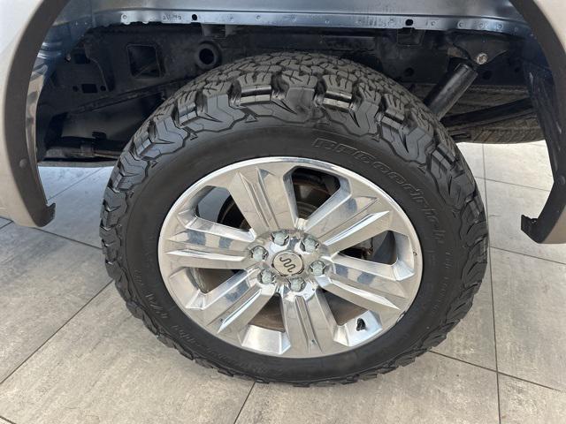 Photo of 2018 Blue Jeans Metallic Ford F-150