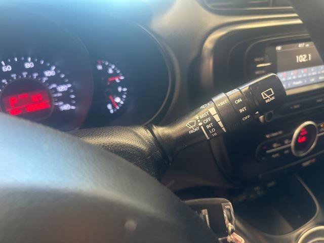 Photo of 2017 Inferno Red Kia Soul