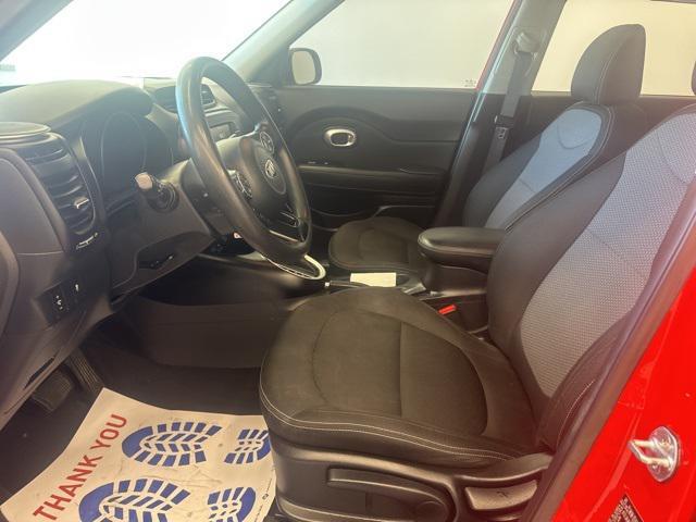 Photo of 2017 Inferno Red Kia Soul