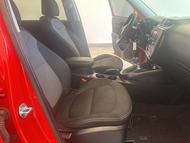 Photo of 2017 Inferno Red Kia Soul