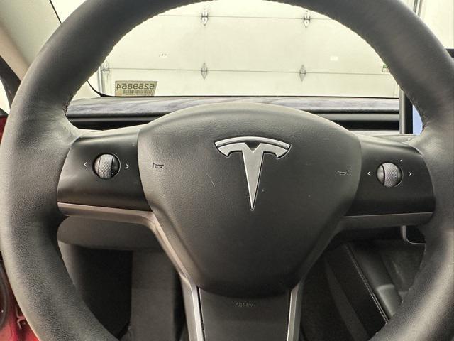 Photo of 2022 Red Multi-Coat Tesla Model 3