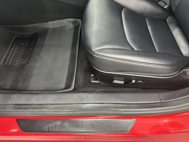 Photo of 2022 Red Multi-Coat Tesla Model 3