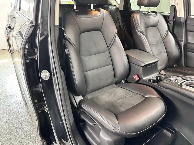 Photo of 2017 Jet Black Mica Mazda CX-5