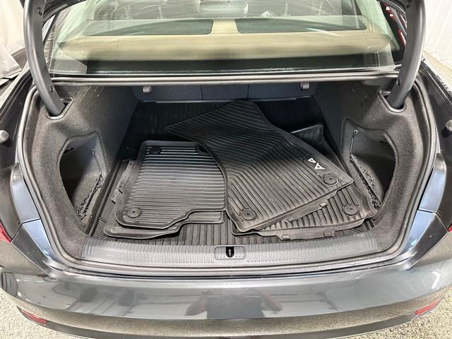Photo of 2017 Manhattan Gray Metallic Audi A4
