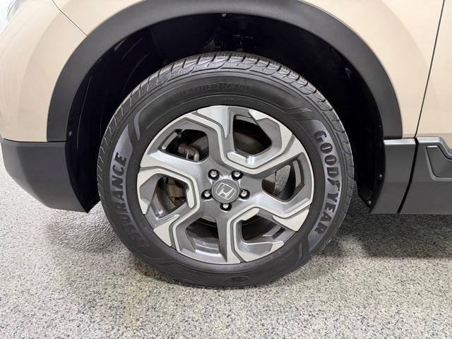 Photo of 2018 Sandstorm Metallic Honda CR-V