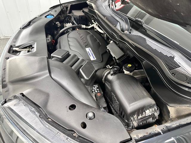 Photo of 2017 Crystal Black Pearl Honda Pilot