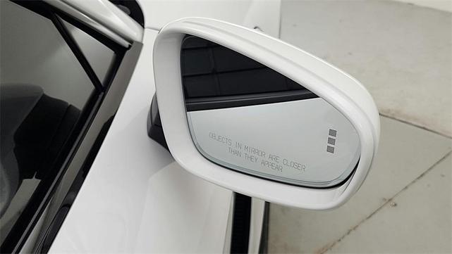 Photo of 2024 White Porsche Taycan