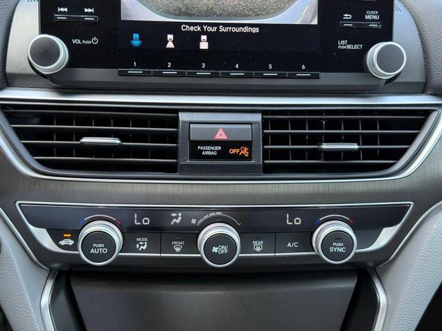 Photo of 2020 Lunar Silver Metallic Honda Accord