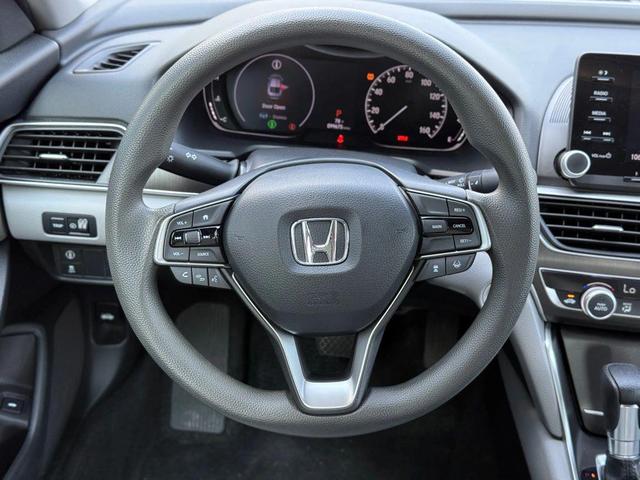 Photo of 2020 Lunar Silver Metallic Honda Accord