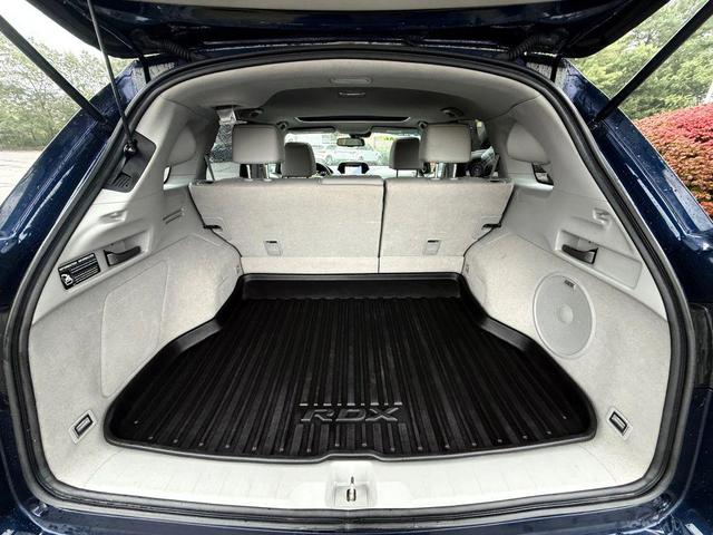 Photo of 2016 Fathom Blue Pearl Acura RDX