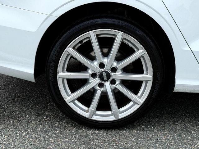 Photo of 2015 Glacier White Metallic Audi A3