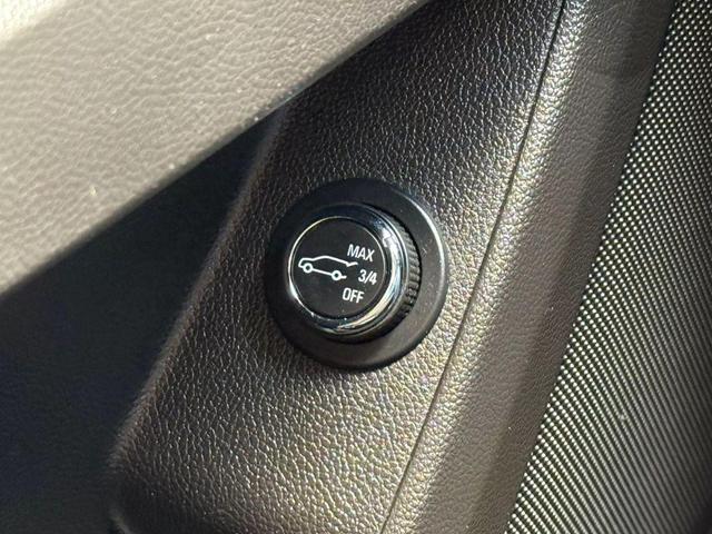 Photo of 2019 Blue Chevrolet Traverse