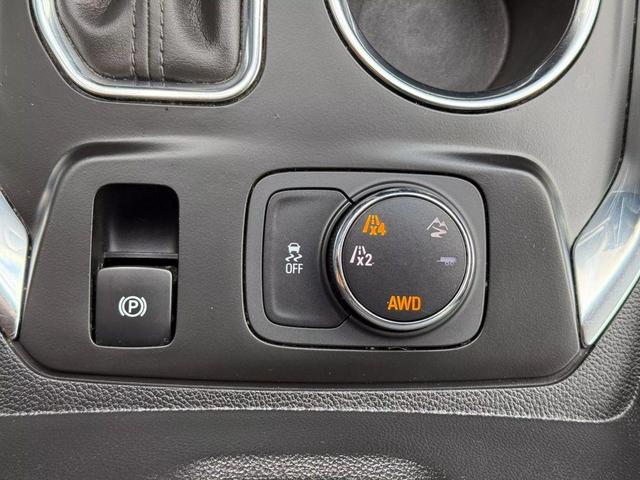 Photo of 2019 Blue Chevrolet Traverse