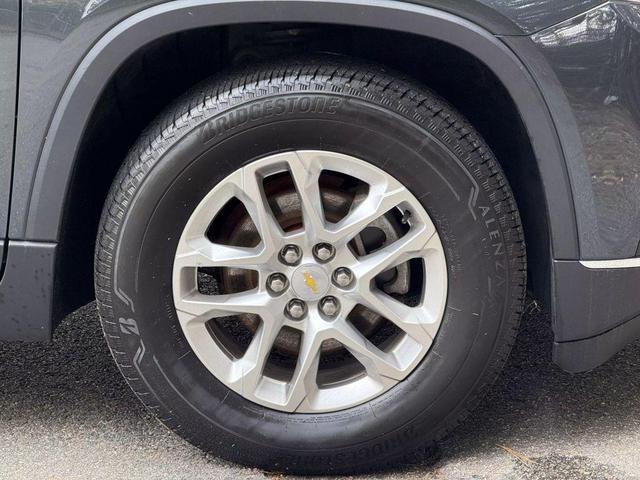 Photo of 2019 Blue Chevrolet Traverse