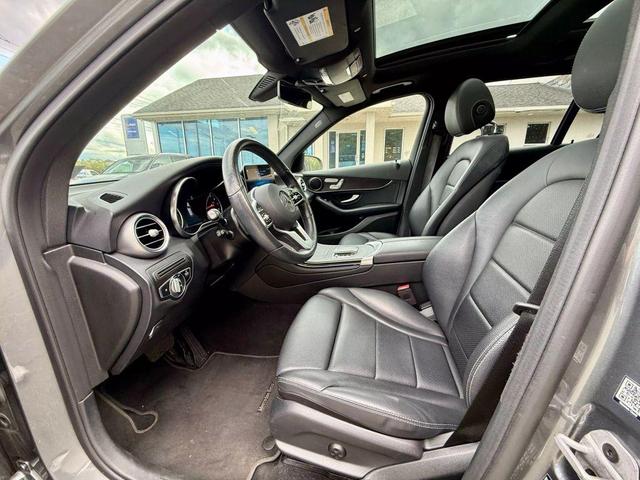 Photo of 2021 Gray Mercedes-Benz GLC 300