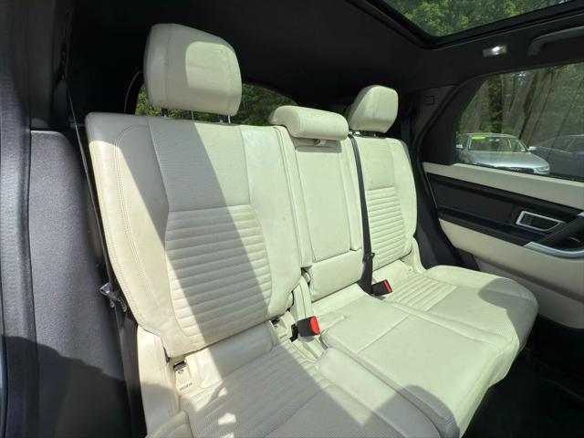 Photo of 2018 Gray Land Rover Discovery Sport