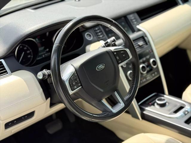 Photo of 2018 Gray Land Rover Discovery Sport