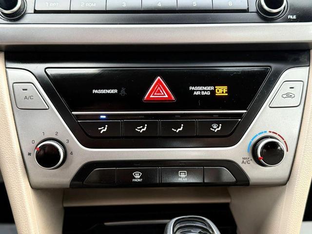 Photo of 2018 Black Diamond Hyundai ELANTRA