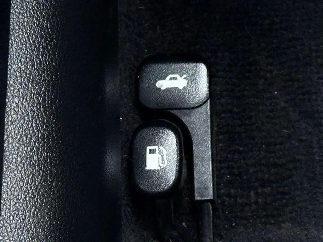 Photo of 2018 Black Diamond Hyundai ELANTRA