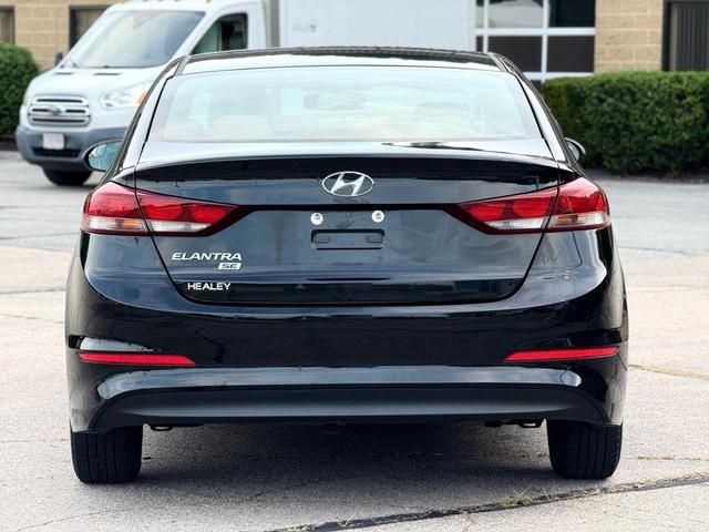 Photo of 2018 Black Diamond Hyundai ELANTRA