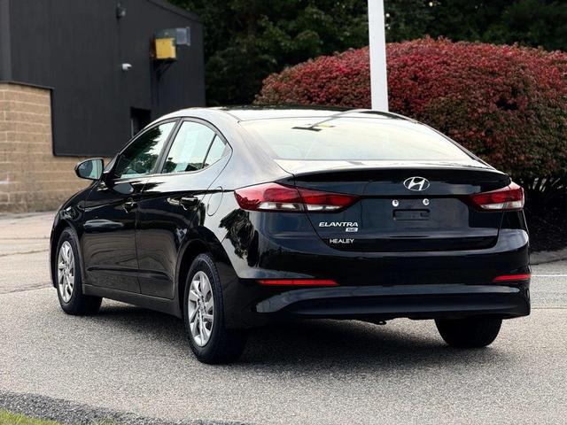 Photo of 2018 Black Diamond Hyundai ELANTRA