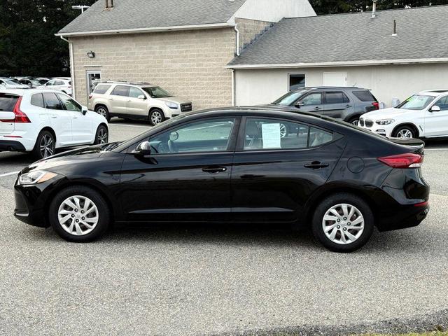 Photo of 2018 Black Diamond Hyundai ELANTRA