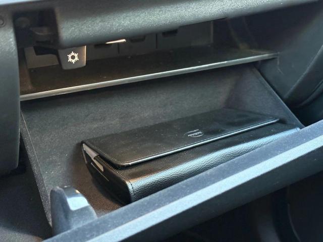 Photo of 2019 Osmium Grey Metallic Volvo XC90