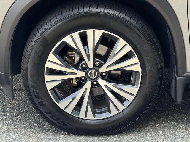 Photo of 2021 Gun Metallic Nissan Rogue