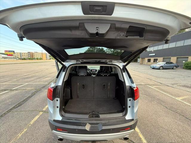 Photo of 2017 Silver GMC Acadia