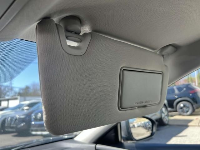 Photo of 2022 Scarlet Ember Nissan Altima