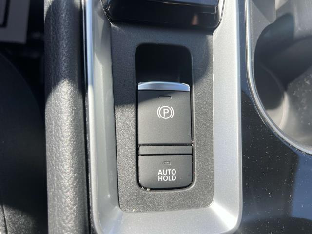 Photo of 2022 Scarlet Ember Nissan Altima