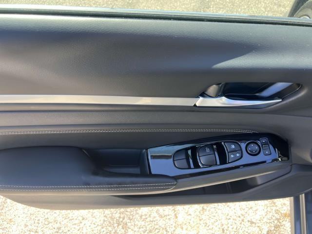 Photo of 2022 Scarlet Ember Nissan Altima