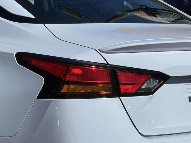 Photo of 2024 Gray Sky Pearl Nissan Altima