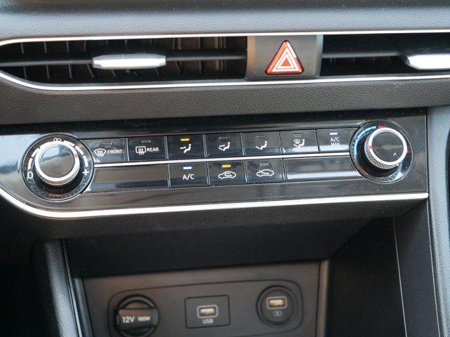 Photo of 2022 Quartz White Hyundai SONATA