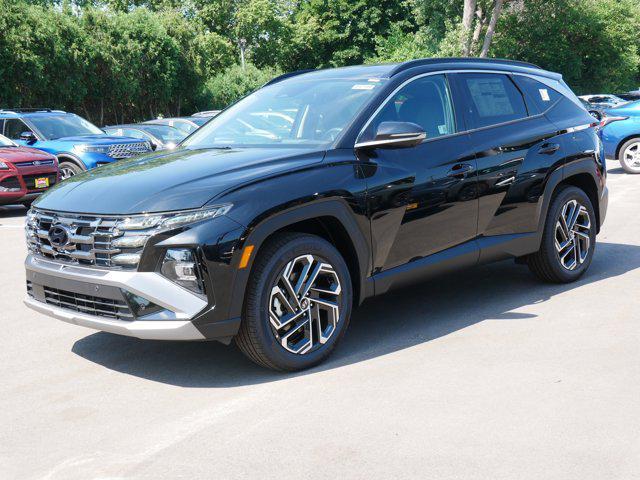 Photo of 2025 Phantom Black Hyundai TUCSON