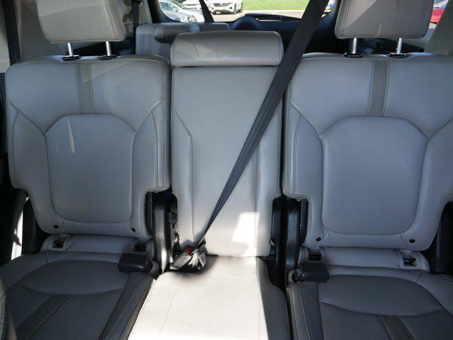 Photo of 2024 Platinum White Pearl Honda Pilot