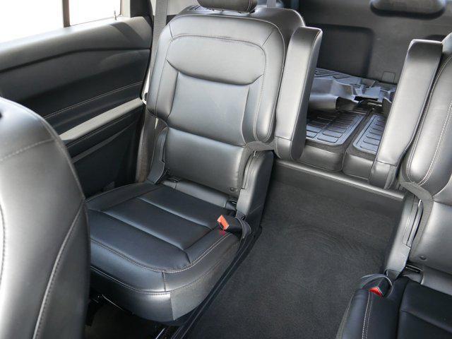 Photo of 2022 Jewel Red Metallic Tinted Clearcoat Ford Explorer