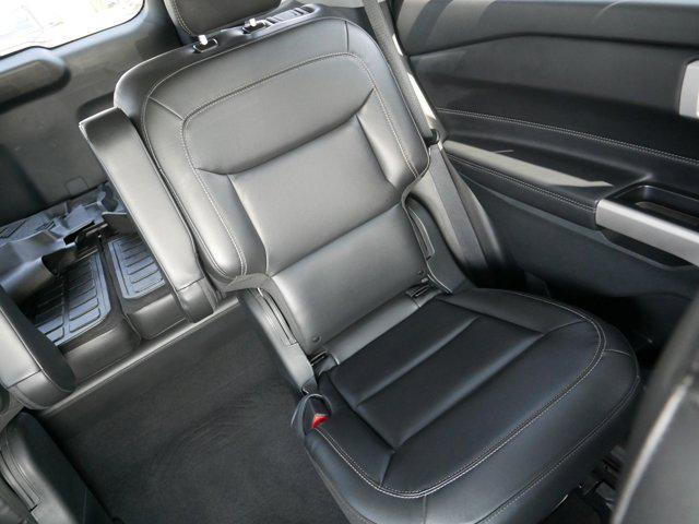 Photo of 2022 Jewel Red Metallic Tinted Clearcoat Ford Explorer