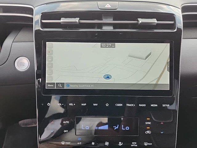 Photo of 2022 Quartz White Hyundai TUCSON