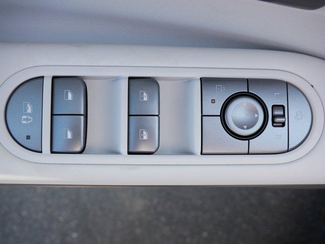 Photo of 2025 Atlas White Hyundai IONIQ 5