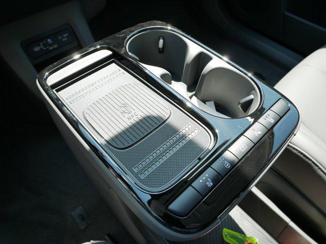 Photo of 2025 Atlas White Hyundai IONIQ 5