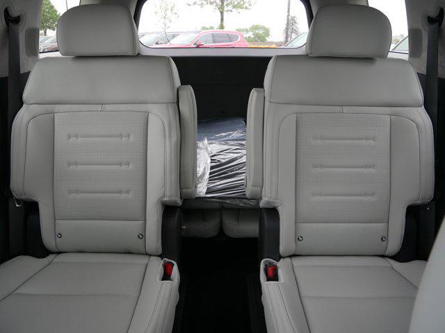 Photo of 2025 Serenity White Hyundai SANTA FE HEV