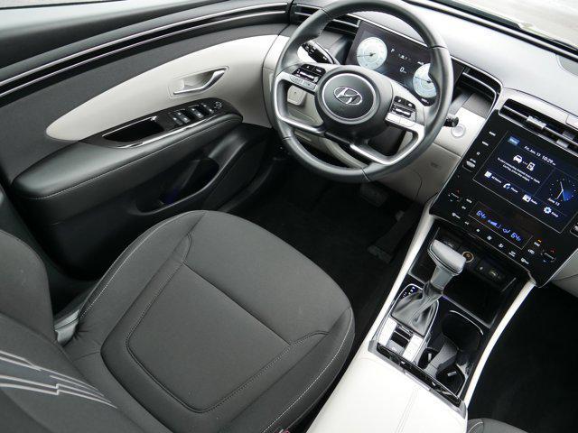 Photo of 2022 Amazon Gray Hyundai TUCSON