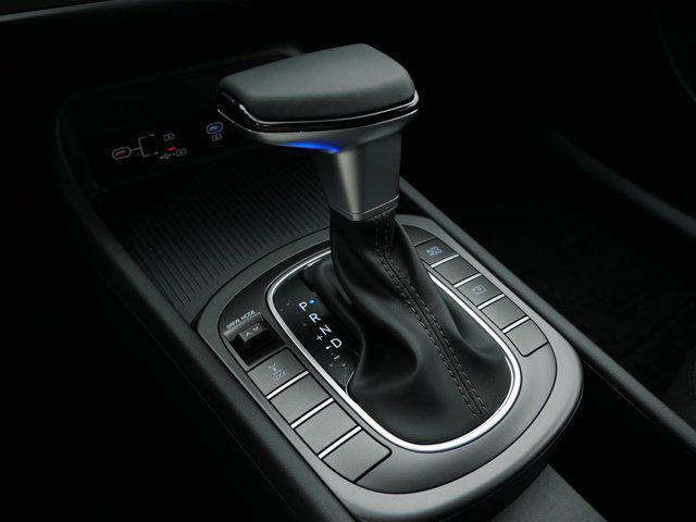 Photo of 2025 Atlas White Hyundai KONA